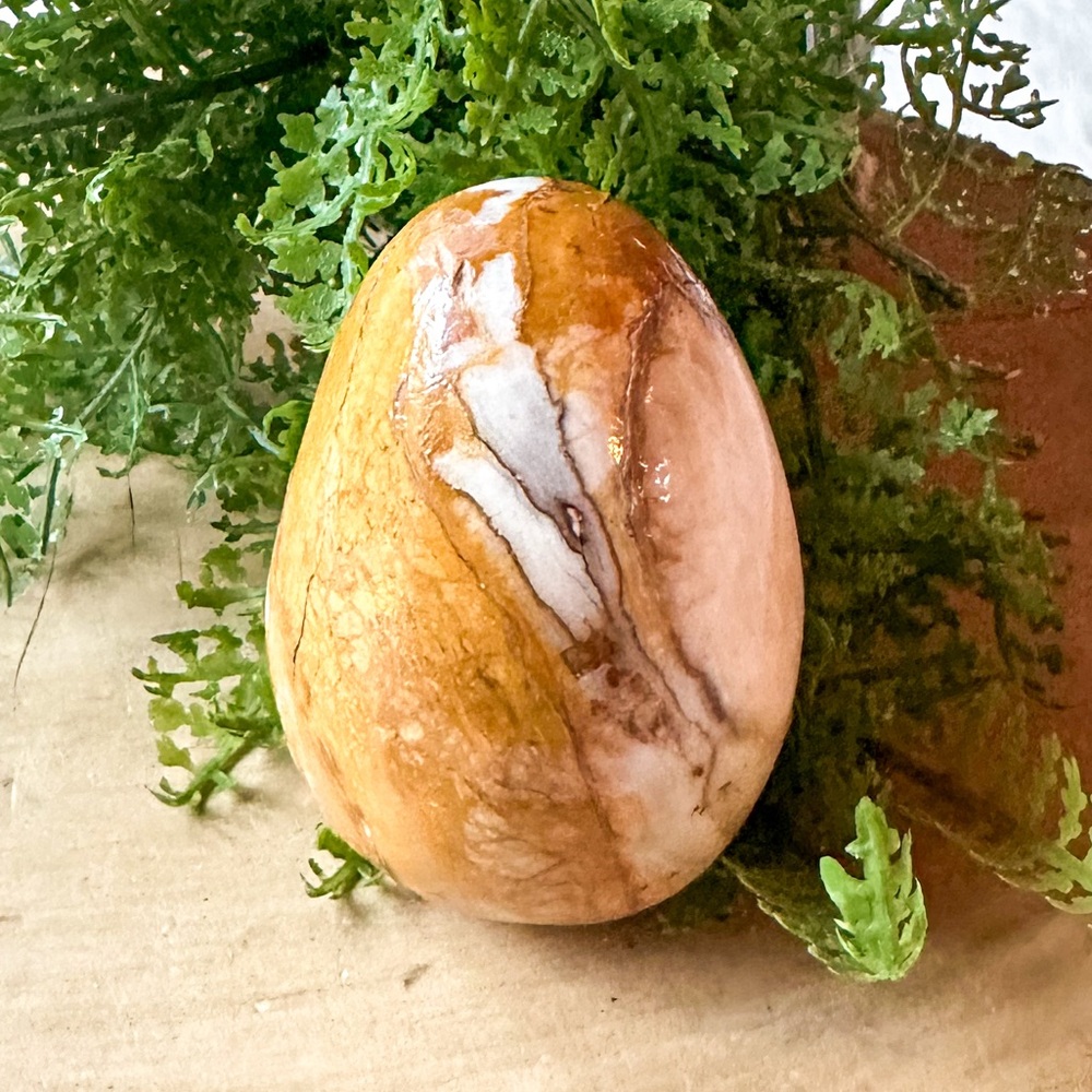 Honey Onyx Carved Stone Onyx Gemstone Crystal Egg Vintage Marble